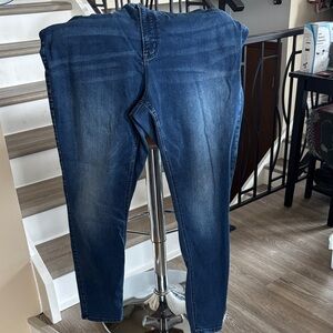 Curvy Super High Rise Tall Jeans - Blue Denim